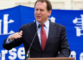 Fallece el excongresista de EE.UU. Lincoln Díaz-Balart, un impulsor de las sanciones a Cuba