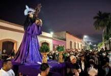 Comayagua mantiene viva la tradicional Procesión de Los Pasos rumbo a Semana Santa