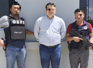 En libertad se defenderá abogado que quiso revelar la identidad de un testigo protegido