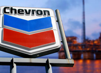 EE. UU. elimina la licencia de Chevron en Venezuela y le da hasta abril para salir del país sudamericano