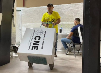 Las FFAA garantizan que para el sábado al mediodía estará completa la distribución total del material electoral