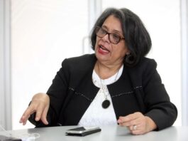 Juicios políticos deben continuar o evidenciarían recomposición del poder, advierte Julieta Castellanos