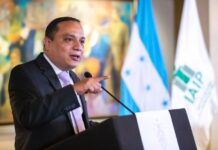 Abogado Julio Vladimir Mendoza asume la presidencia de la Unidad de Política Limpia