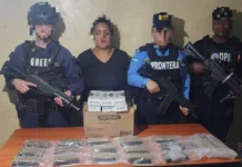 Detienen a mujer por contrabando y posesión de munición en El Paraíso
