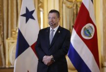 Fiscalía acusa por concusión al presidente de Costa Rica por caso de fondos del BCIE