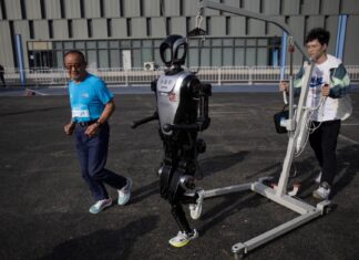 Robots al trote: así avanza China hacia una convivencia tecnológica cotidiana