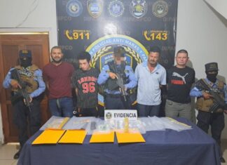 Operativo policial deja detenidos a presuntos distribuidores de droga en Santa Rosa de Copán