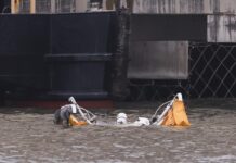 Cinco españoles muertos al caer helicóptero en río Hudson de Nueva York, según el alcalde