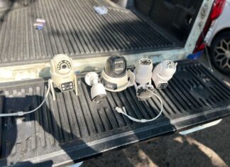 Autoridades desmantelan cámaras de vigilancia instaladas por presuntos grupos criminales en El Pedregal