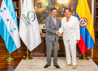 Honduras entrega a Colombia el testigo de la presidencia pro témpore de la Celac