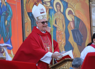 Monseñor Nacher llama a vivir la Semana Santa con fe y esperanza y recuerda que no son solo vacaciones