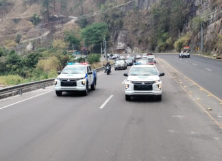 Ingresa a la capital primera caravana de retorno de vacacionistas de Semana Santa