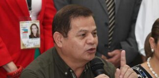 Ministerio Público solicita una «alerta roja» contra exjefe de las Fuerzas Armadas, Romeo Vásquez