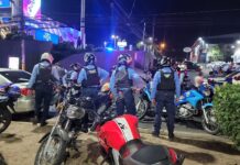 Celebración futbolística por poco termina en tragedia en bulevar capitalino