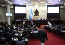 Bancadas del partido Nacional, Liberal y PSH solicitan sesión extraordinaria para aprobar presupuesto electoral