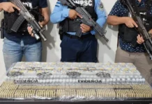 Decomisan más de 13 mil cartuchos y proyectiles en empresa de encomiendas y casa de sexagenario en Colón