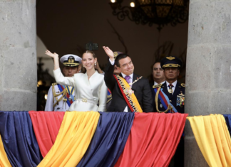 Daniel Noboa inaugura nuevo mandato en Ecuador con más «guerra» al crimen, comercio e inversiones