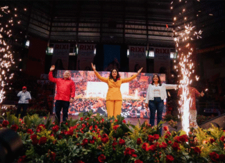 Rixi Moncada llama a migrantes hondureños a preparar su retorno a partir de 2026