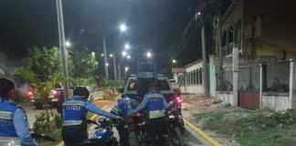 Agentes policiales decomisan varias motocicletas debido a piques clandestinos en San Lorenzo, Valle