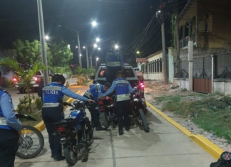 Agentes policiales decomisan varias motocicletas debido a piques clandestinos en San Lorenzo, Valle