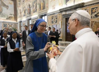 León XIV designa a otra monja secretaria de un dicasterio y sigue nombramientos de mujeres