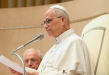 El papa llama a frenar la guerra antes de que se convierte en una «vorágine irreparable»