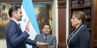 Presidenta felicita a Javier Bú por asumir como nuevo canciller; “La refundación continúa”, responde el diplomático