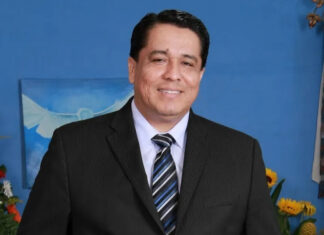 Roy Santos desafía a Rixi Moncada: “Ese discurso de odio funcionó en 2021, pero no en 2025”