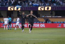 Honduras chocará en cuartos de final con Panamá tras vencer a Curazao 2-1