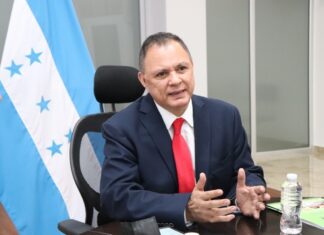 Vicecanciller Antonio García anuncia su renuncia por diferencias con política exterior hondureña