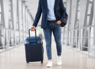 Golpe a las aerolíneas: parlamento europeo declara ilegal cobrar por el equipaje de mano