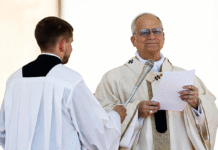 El papa defiende el matrimonio entre hombre y mujer y critica «la libertad de quitar vida»
