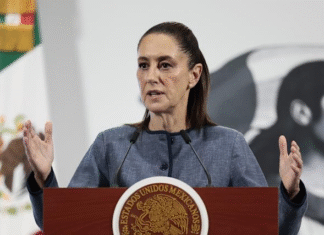 Secretaria de Seguridad de EEUU acusa a Sheinbaum de alentar las protestas de Los Ángeles