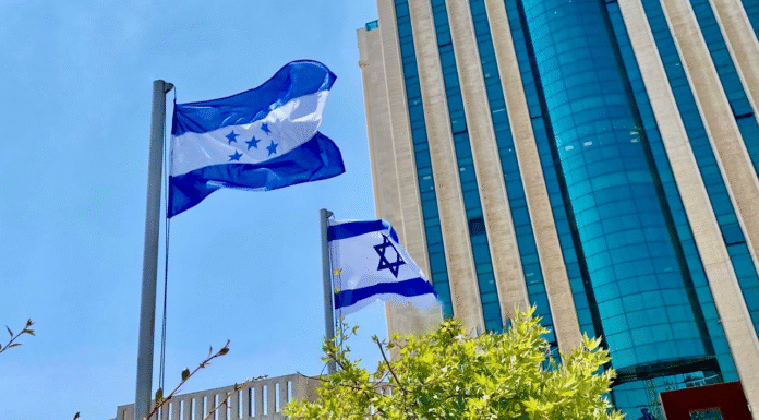 Cancillería instruye a consulados asistir y proteger a hondureños por conflicto en Medio Oriente