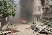 Explotan cinco coches bomba en Teherán, según medios iraníes