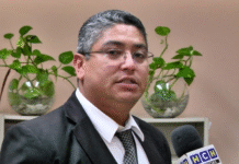 Juez Plinio Consuegra denuncia que la suspensión de su cargo vulnera la independencia judicial