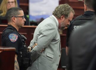 Condenan a cadena perpetua a dentista de Colorado por envenenar y asesinar a su esposa