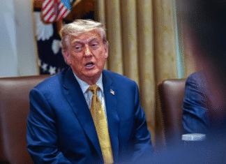 Trump anuncia un arancel del 50 % al cobre y contempla uno de 200 % a las farmacéuticas