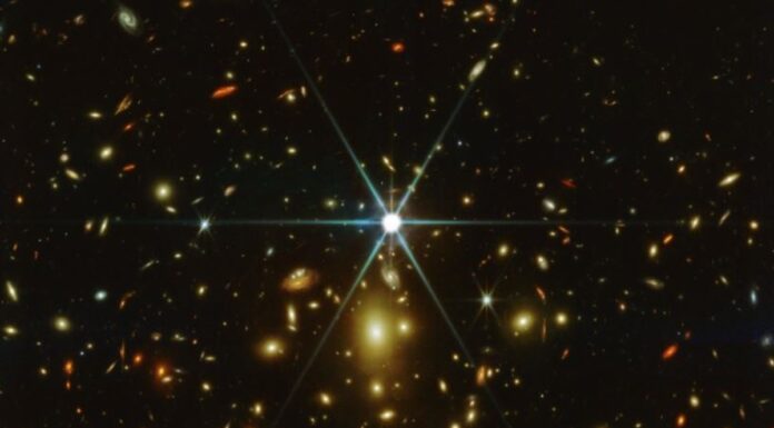 Astrónomos son testigos, por primera vez, del amanecer de un nuevo sistema solar