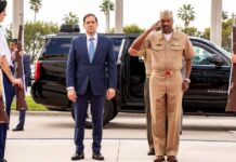 Marco Rubio y el jefe del comando Sur de EE. UU. se reúnen en medio de despliegue militar en el Caribe