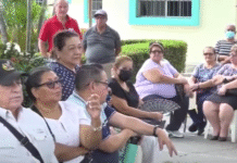 Jubilados de Injupemp protestan denunciando deducciones ilegales