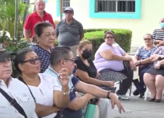 Jubilados de Injupemp protestan denunciando deducciones ilegales