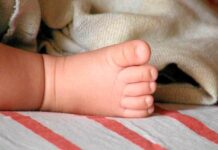 Niño de un año muere por asfixia con frijoles crudos en Alubarén