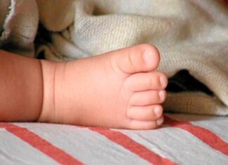 Niño de un año muere por asfixia con frijoles crudos en Alubarén