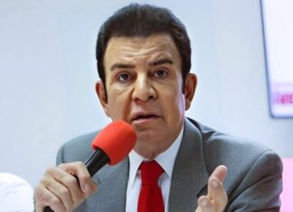 Salvador Nasralla cuestiona el nombramiento de Zulmit Rivera en Cancillería y exige rendición de cuentas sobre 400 mil DNI emitidos en EE. UU.