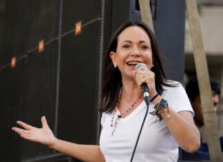 María Corina Machado pide a los bolivianos cuidar sus votos con «emoción» y «disciplina»