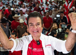 “Mis manos están limpias, Honduras sabe que soy el candidato correcto”: Salvador Nasralla