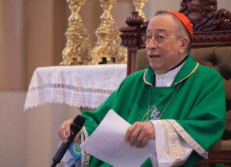 Cardenal Rodríguez llama a la población a no temer ante amenazas desde el poder y a mantenerse vigilante