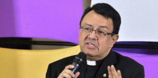 Padre Juan Ángel López pide a políticos abstenerse de asistir a la caminata por la paz y la democracia