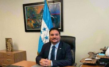 Canciller Javier Bú minimiza impacto de la renuncia del vicecanciller Antonio García: “No pasa nada”